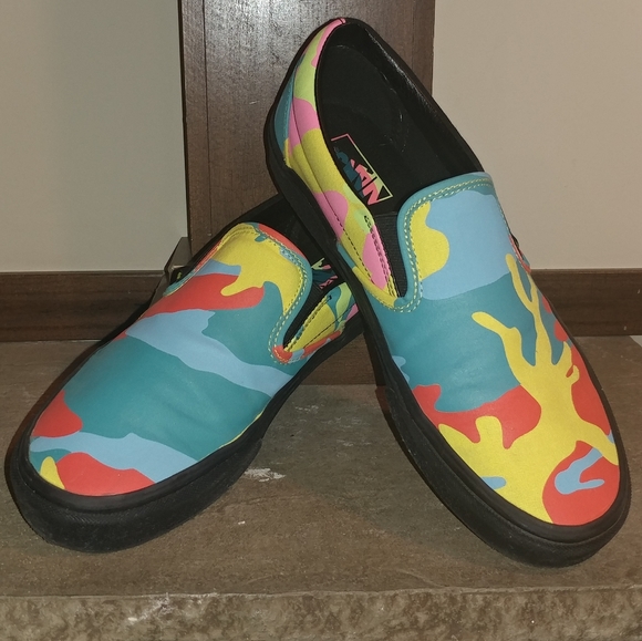 vans slip on multicolor